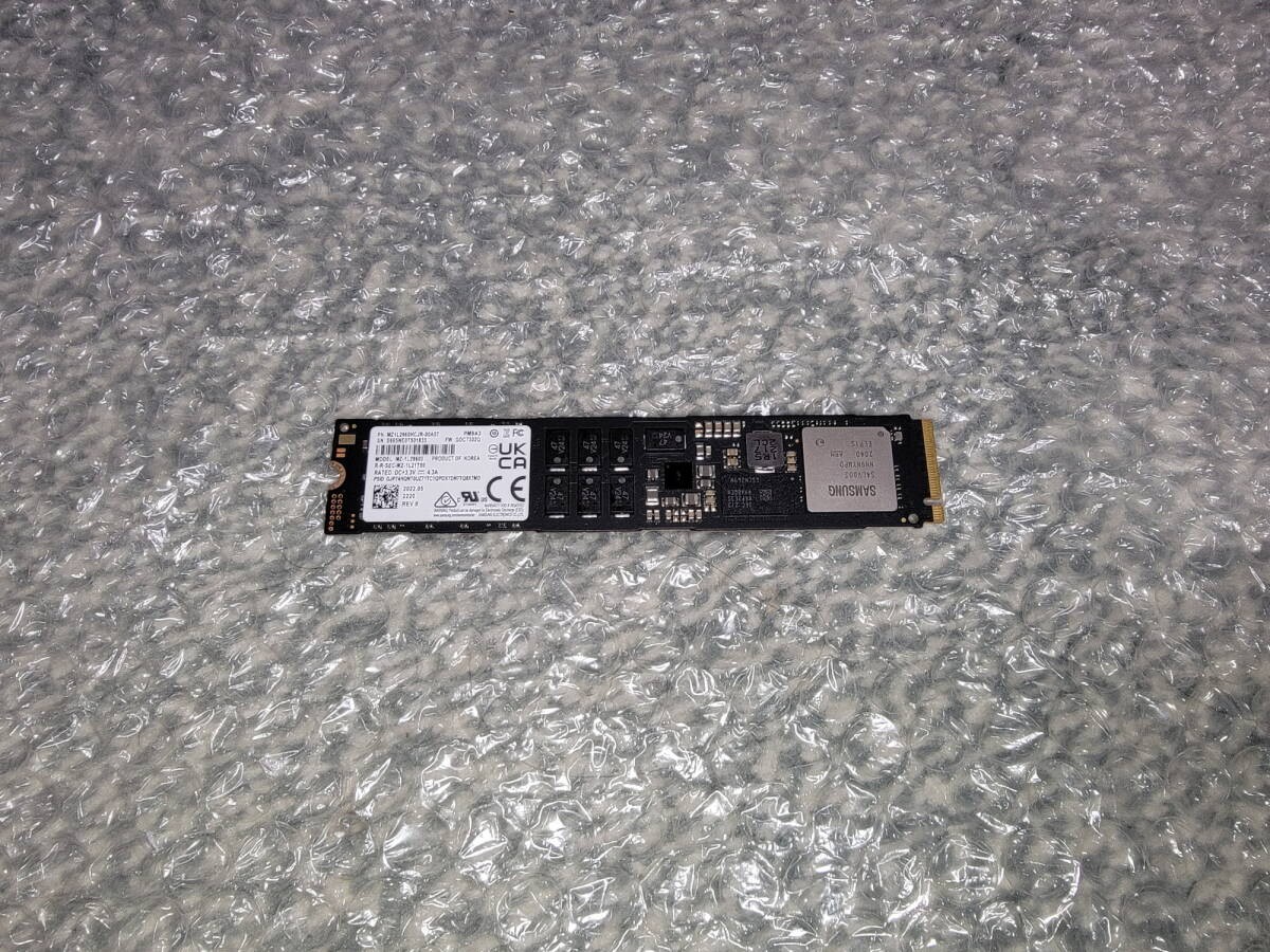SAMSUNG M.2 22110 PM9A3 MZ-1L29600 960GB 1TB NVMe PCIe4.0 SSD - 150 hours used -