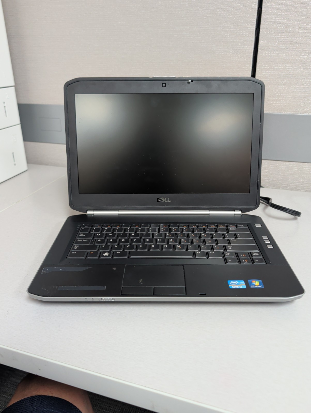 Dell Latitude E5420 (2011) Intel(R) Core(TM) i5, 4 Gb Ram, No Hdd, No Boot Parts