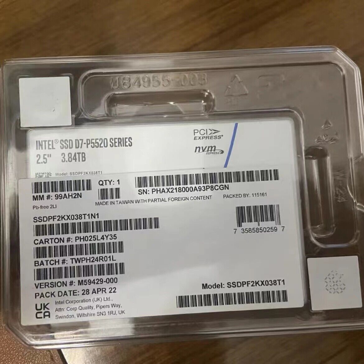 New Intel P5520 3.84TB SSDPF2KX038T1N1 U.2 PCIe 4.0 x4 NVMe 2.5'' SSD
