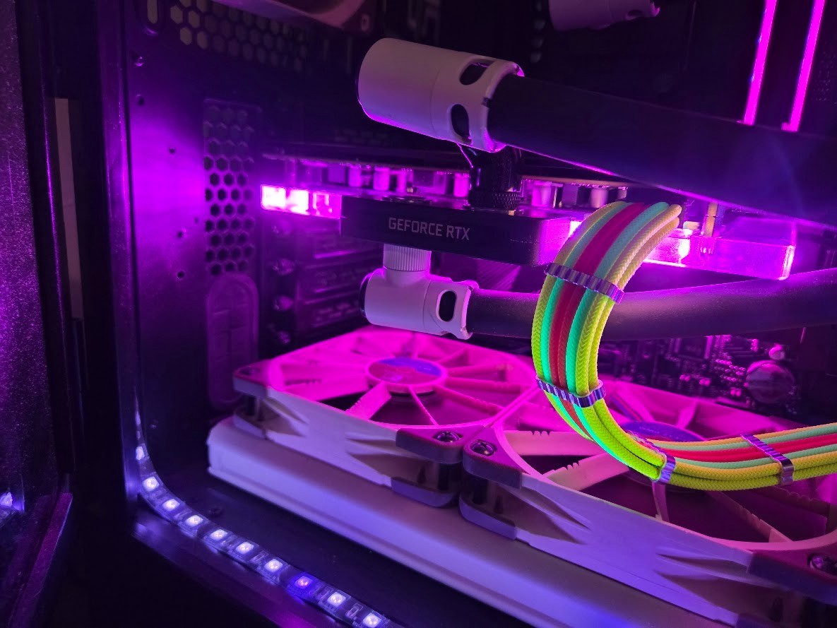 PNY RTX 5090 ARGB Epic-X Overclocked w/ Alphacool Waterblock