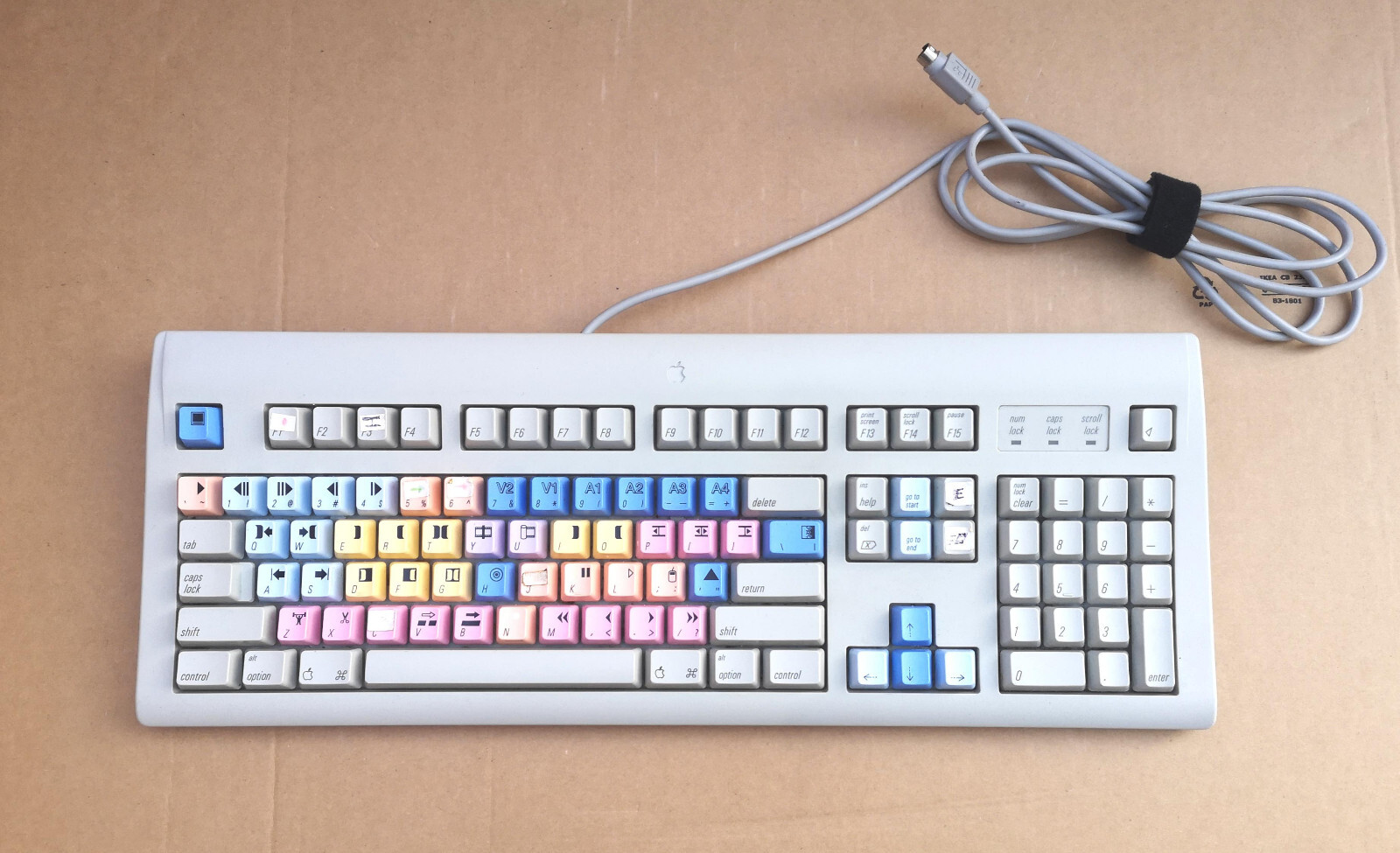 RARE Avid Media Composer Apple Macintosh PowerMac ADB Keyboard M2980 EXCELLENT