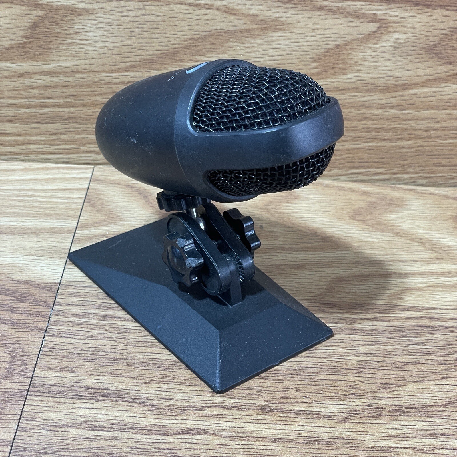 Insignia NS-CBM19 Black Portable Flexible/Easy Mounting USB Recording Microphone