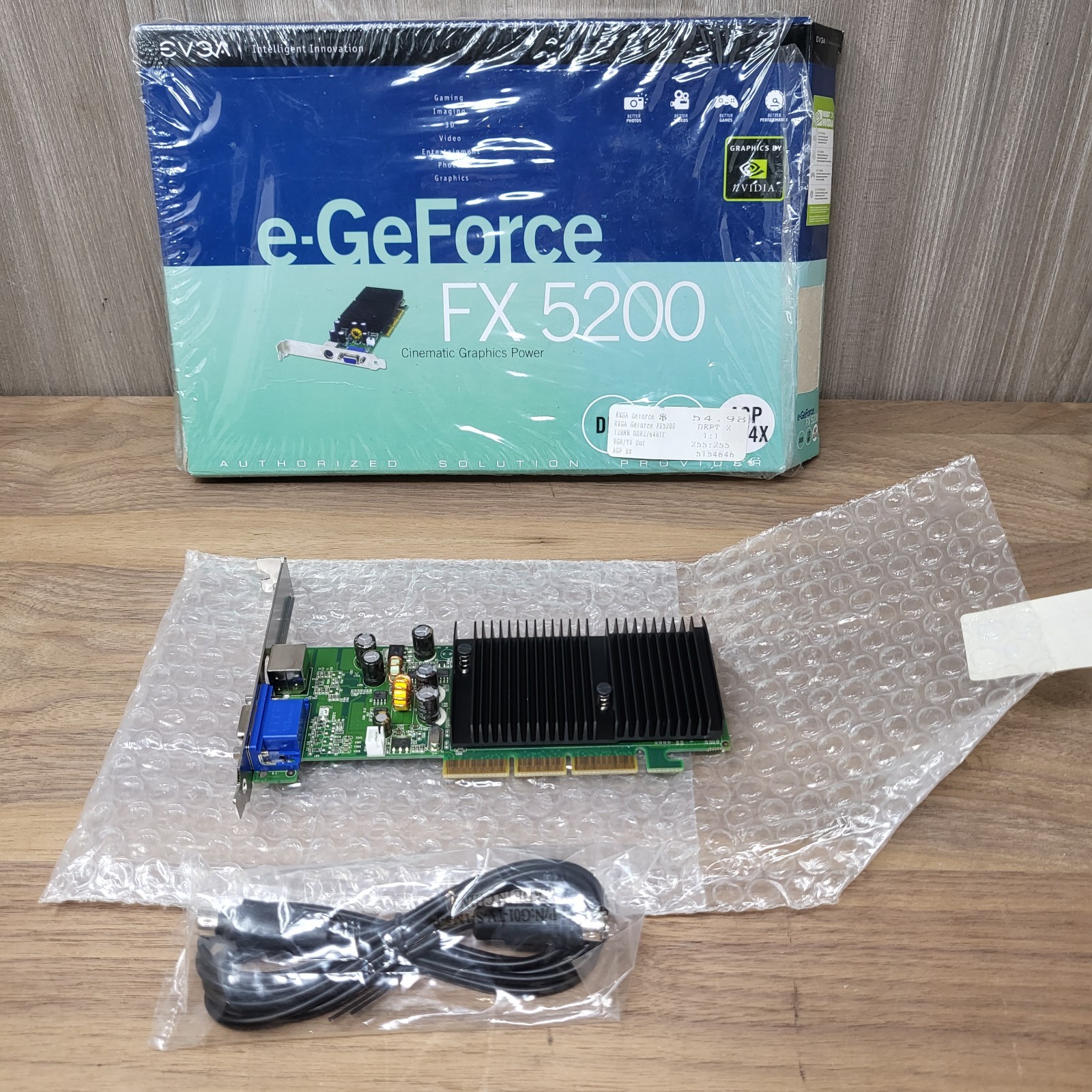 EVGA e-GeForce FX 5200 128MB DDR AGP 4X Graphics Card NOS Open Box Complete