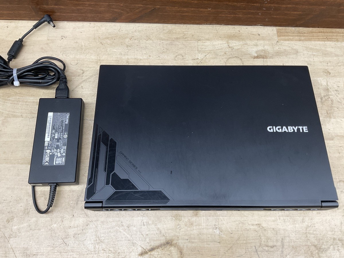 GIGABYTE TECHNOLOGY G5 KF5 (AM1066626)