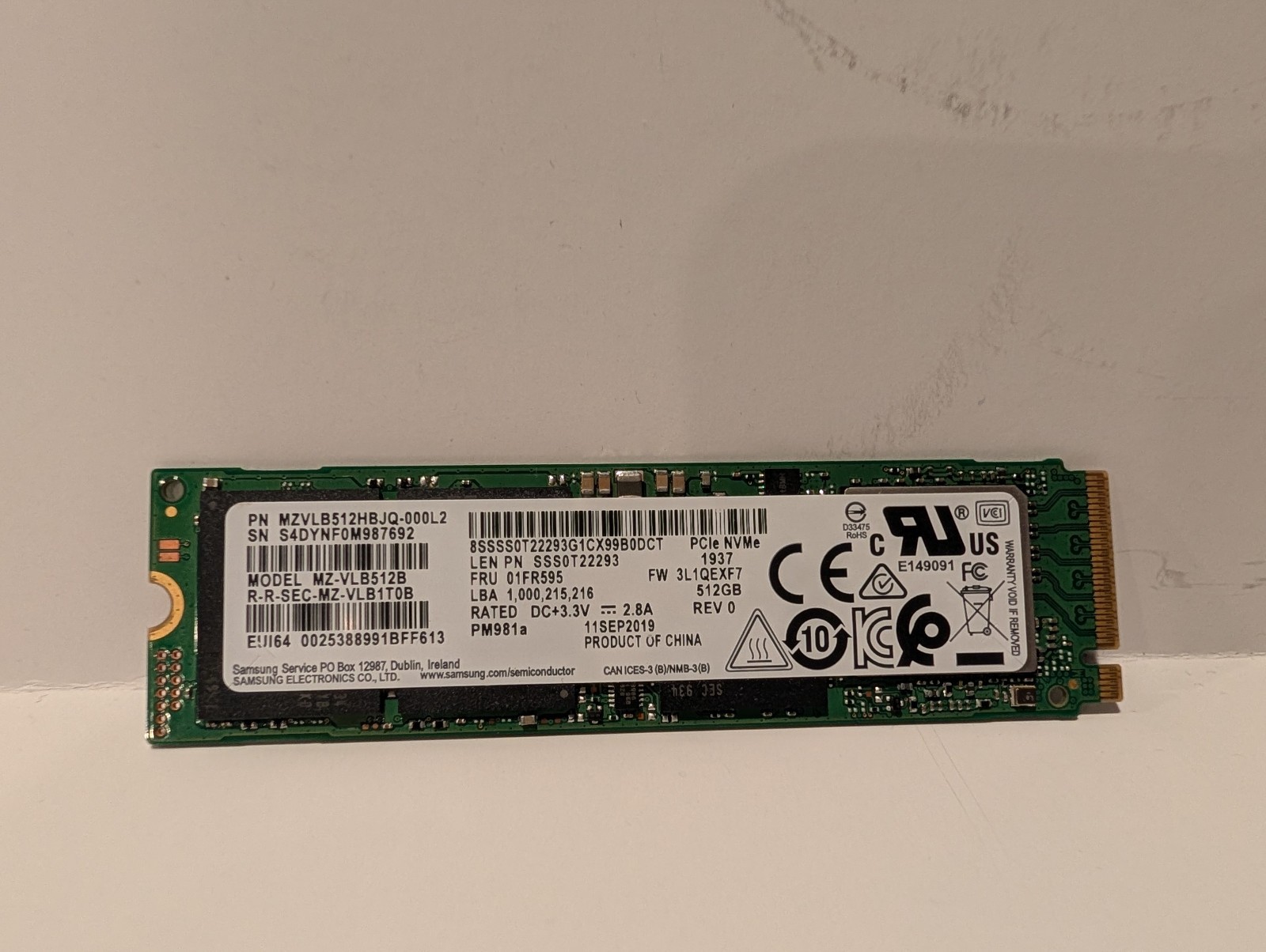 Samsung PM981a 512GB M.2 2280 PCIe NVMe SSD V-NAND Model MZVLB512HBJQ-000L2