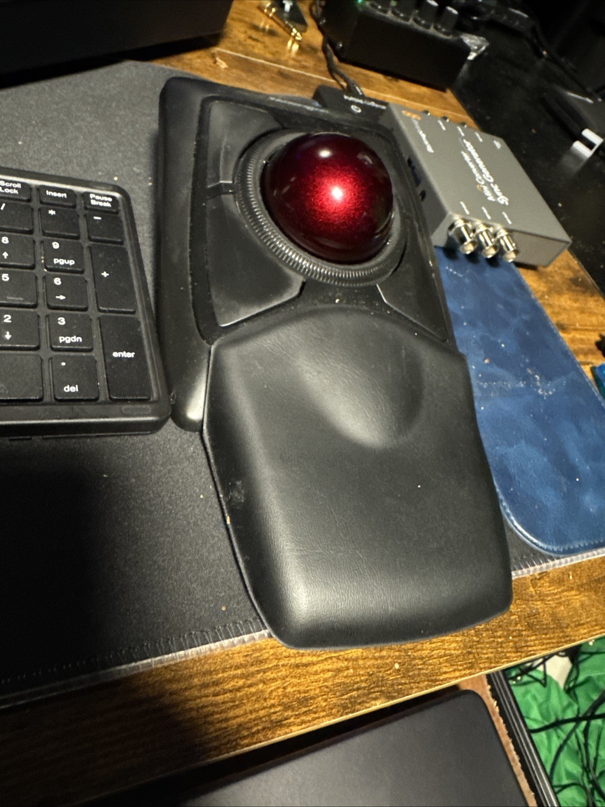 Kensington K72359WW Expert Wireless Trackball Mouse + Wrist Rest - Used, No Box