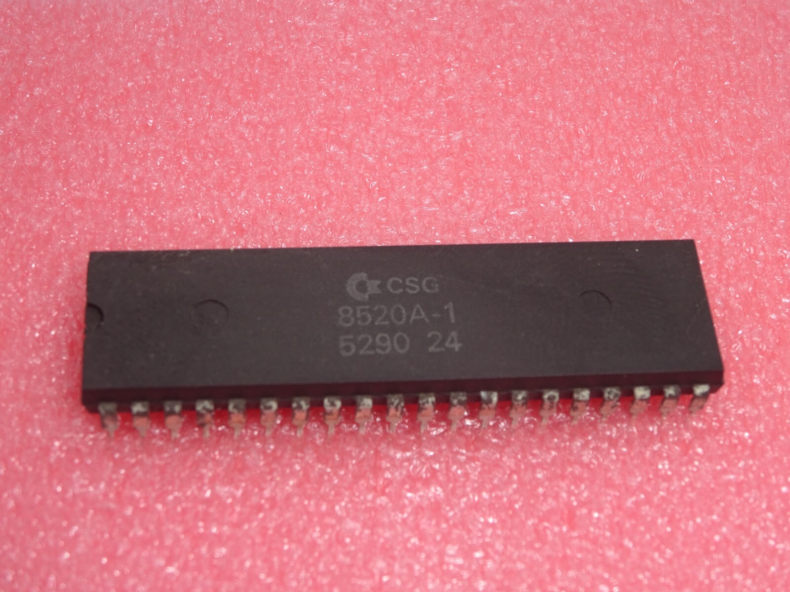 COMMODORE AMIGA A2000 ODD EVEN CSG8520A-1 HONG KONG #GK10011