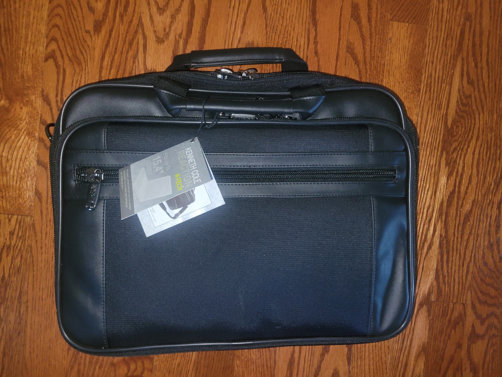 NEW Kenneth Cole Reaction Large R-Tech Black Laptop Bag Multiple Pockets Zip