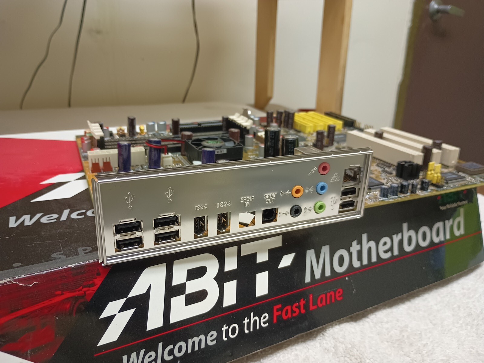 Vintage ABIT AT7 Socket 462(A) ATX AMD Motherboard VIA KT333 Tested+++