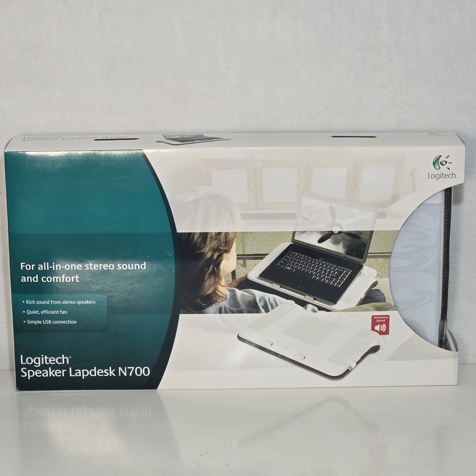 Logitech Speaker Cushioned Lapdesk N700 USB Cooling Fan White/Tan Brand New