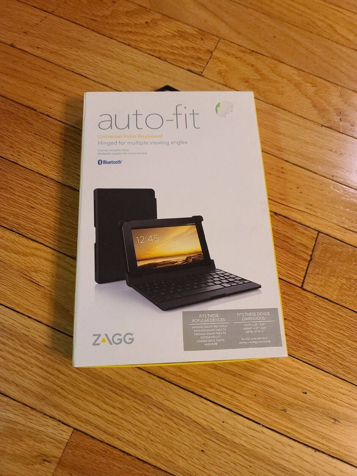 Zagg auto fit universal folio keyboard with bluetooth