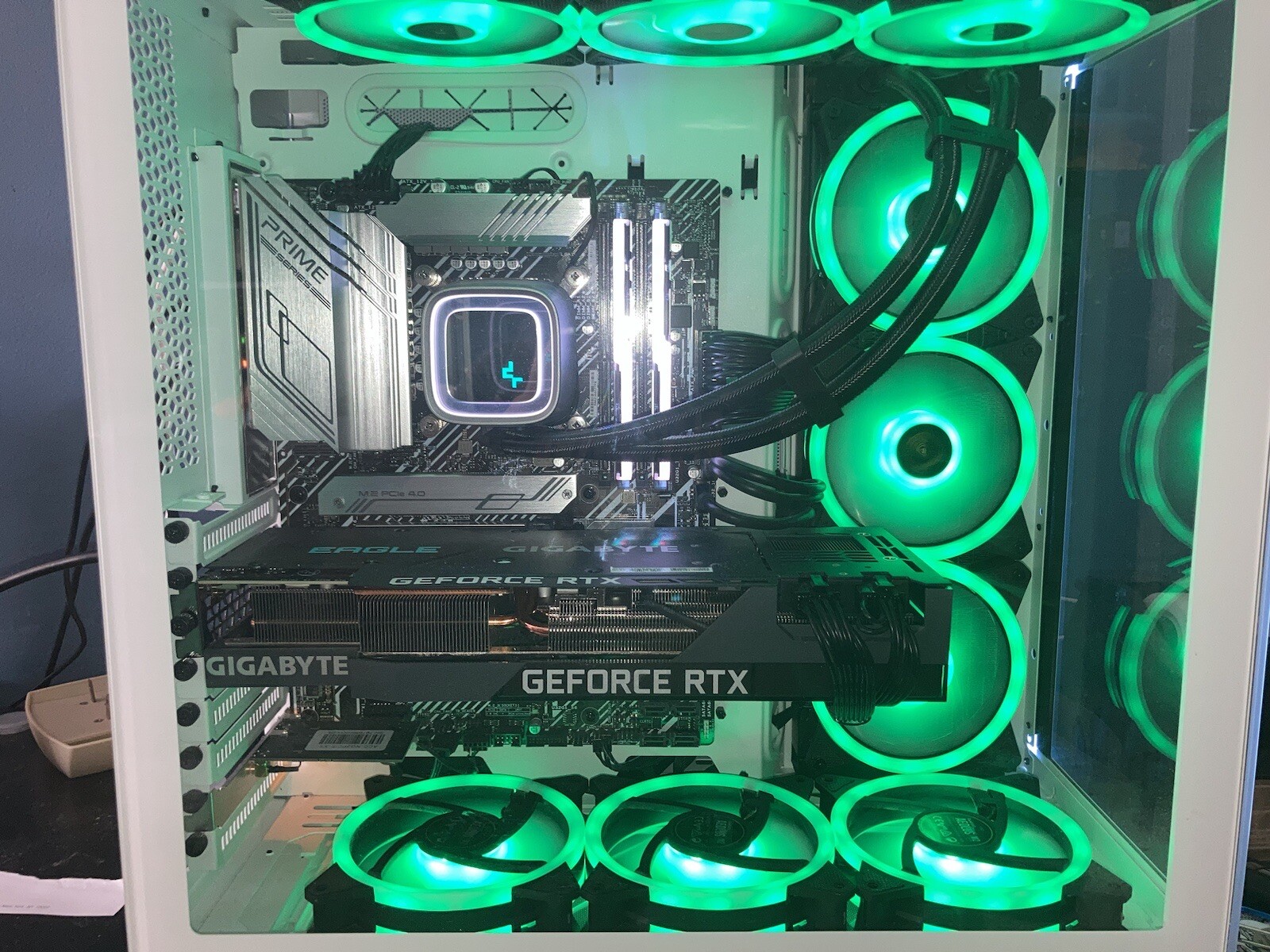 Skytech Prism ii RTX3080 i7-11700k @ 3.60GHz