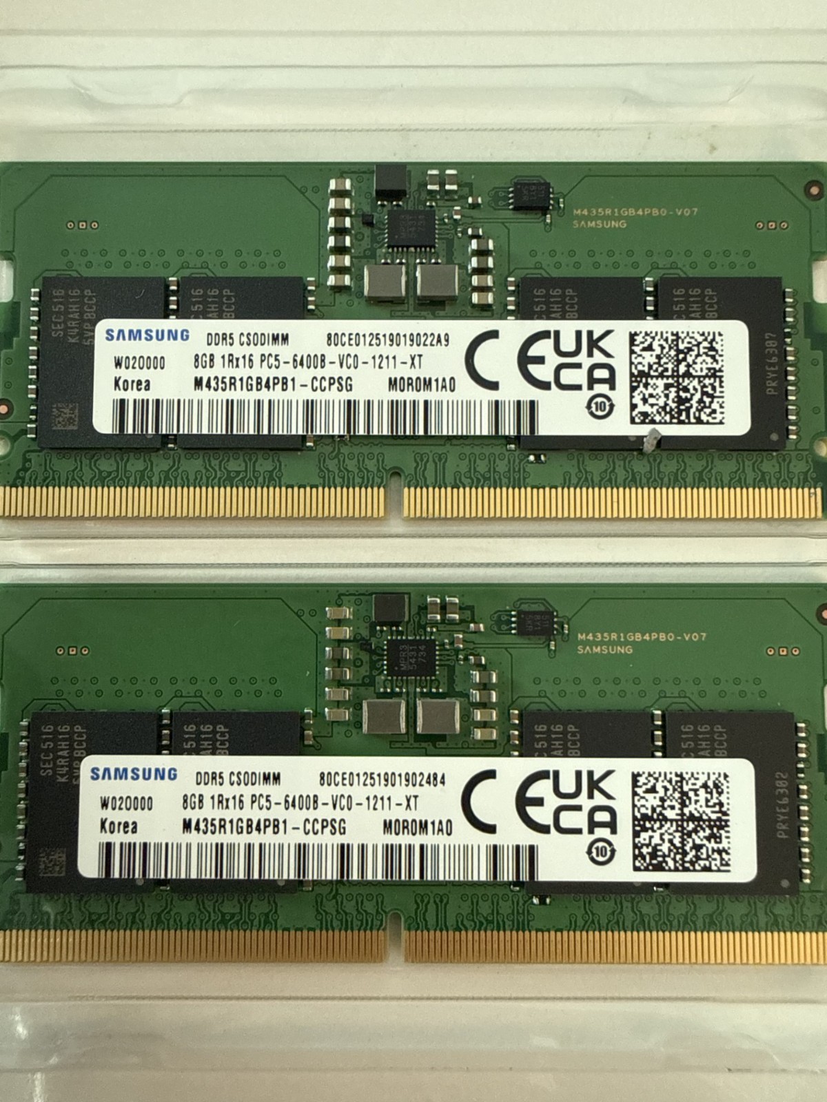 LOTS of 2 Samsung 8GB (8x2 16GB) DDR5 RAM Memory M435R1GB4PB1-CCPSG PC5-6400B