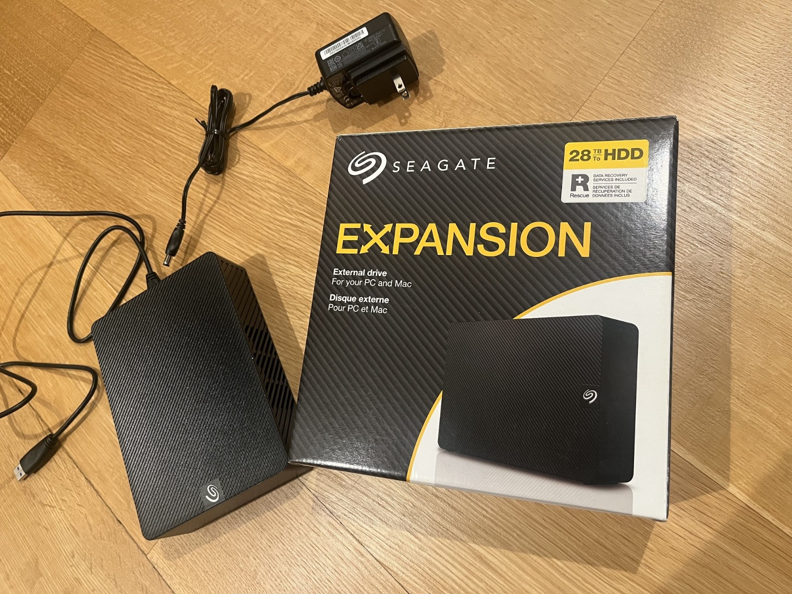 Seagate Expansion 28TB External HDD ST28000DM000 USB 3.0