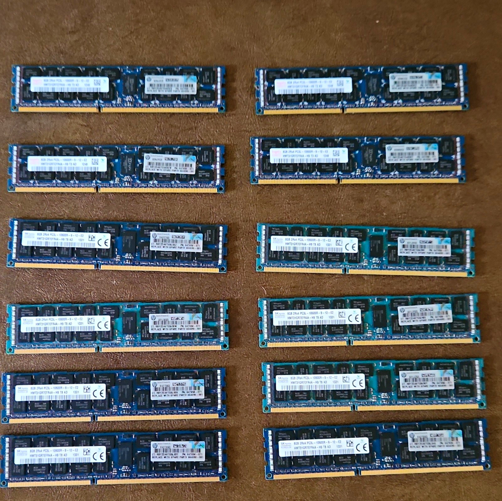 SK hynix 96GB (12x8GB) DDR3L PC3L-10600R ECC Reg RDIMM 240-Pin HMT31GR7