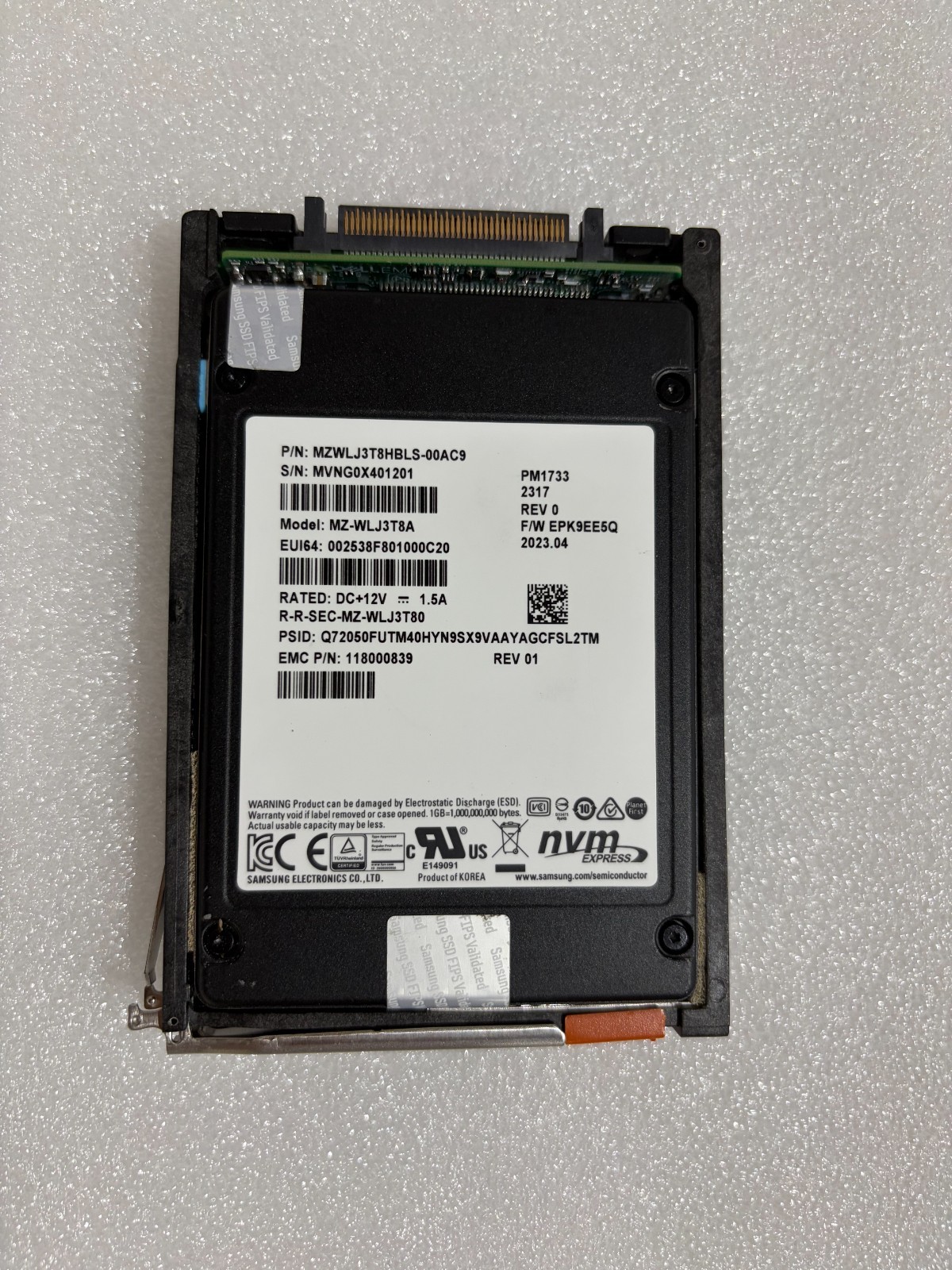 DELL EMC PowerStore 005053704 3.84TB PM1733 MZWLJ3T8HB LS-00AC9 NVME SSD Drives