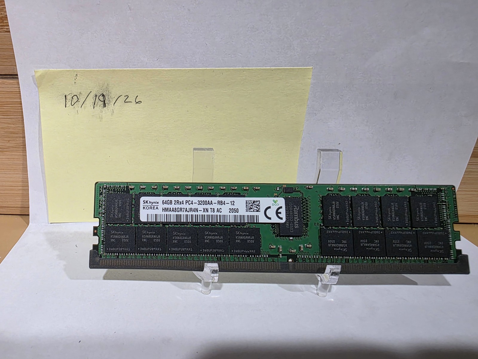 SK Hynix 64GB (1x64GB) 2Rx4 PC4-3200AA DDR4 HMAA8GR7AJR4N-XN Server Memory