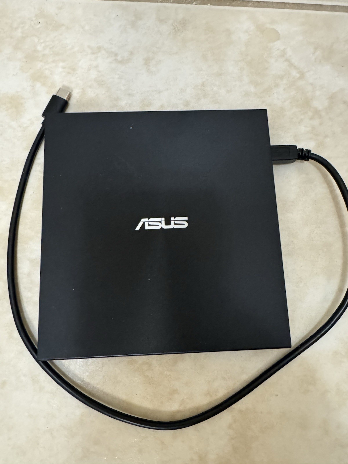 Asus SDRW-08U9M-U Zen Drive 8x Ultra Slim External USB 2.0 DVD Writer