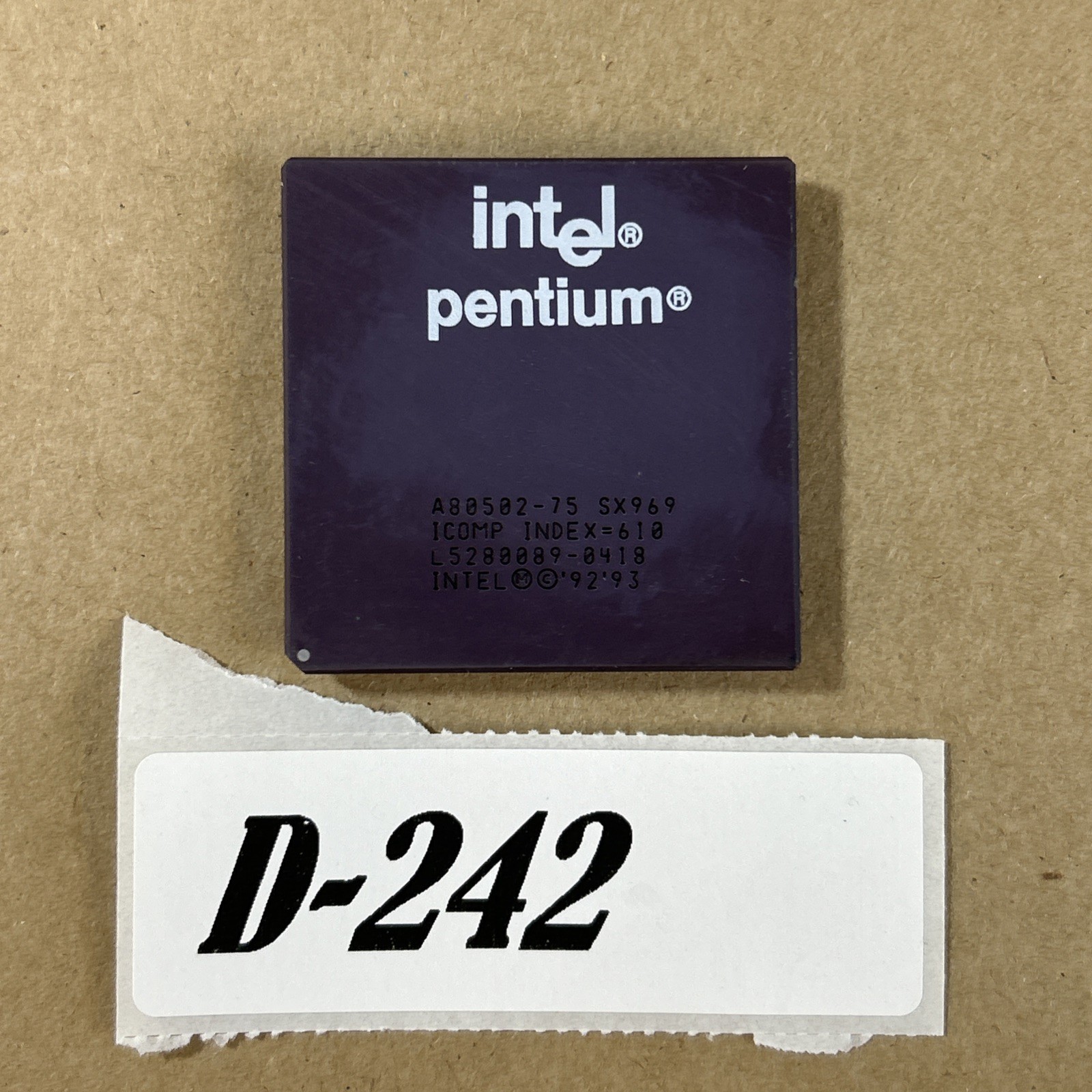 CPU INTEL PENTIUM 75MHZ SX969 / P54C/P54CS PROCESSOR SOCKET 7 SOCKEL 5 A8050275
