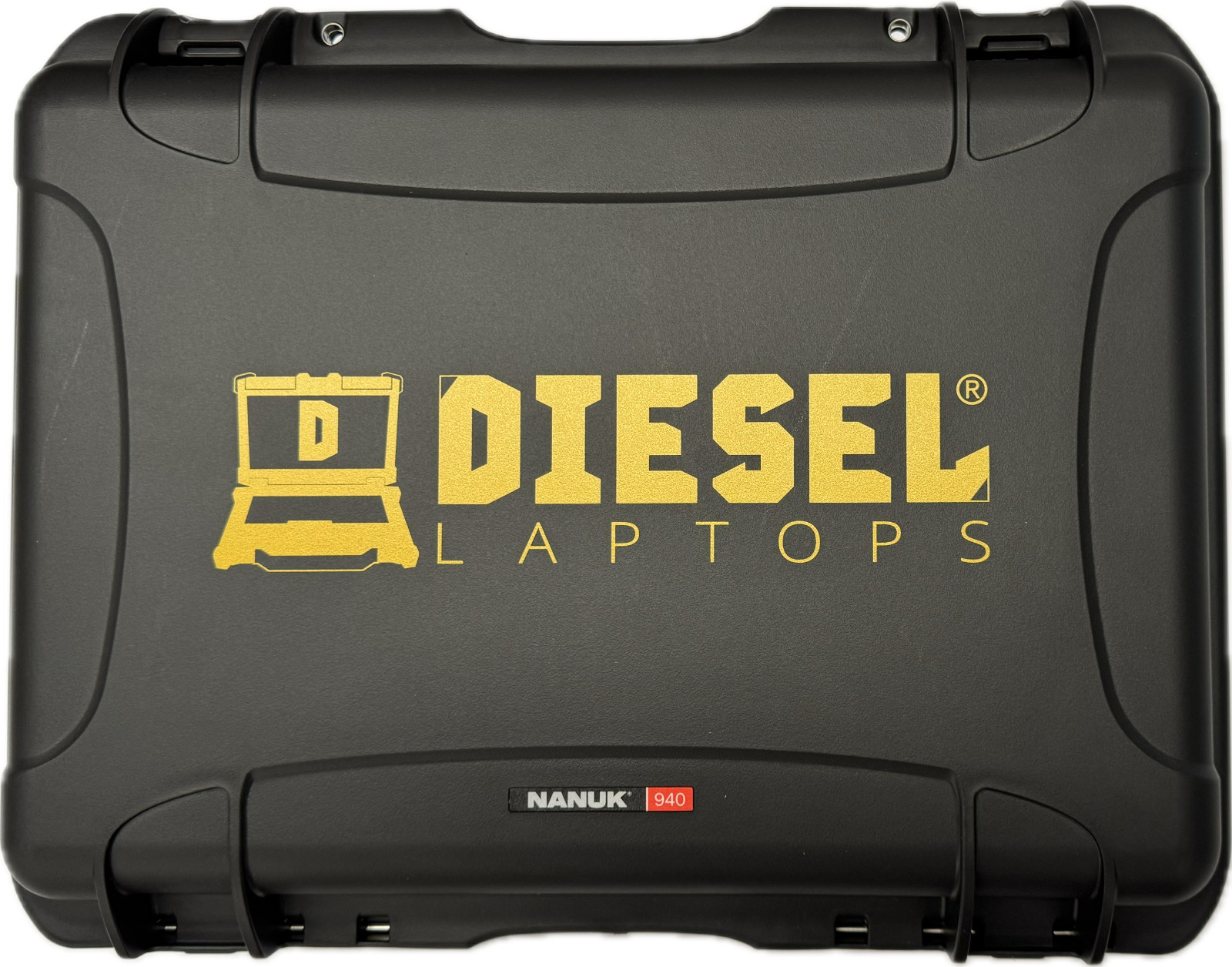 Diesel Laptops Tough Case, Nanuk 940 w/ Insert and Zipper Pocket, Black