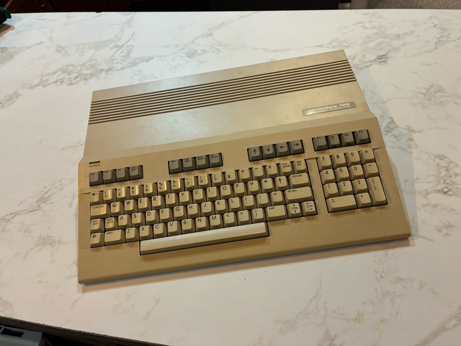 Commodore 128 Computer C128  No Part Supply Parts Or Repair