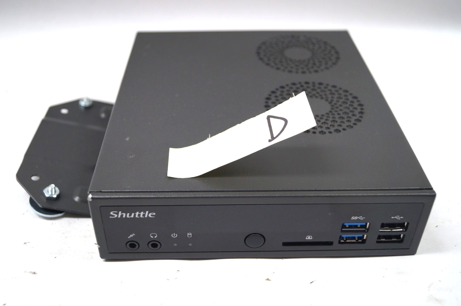 SHUTTLE XPC DH110SE Desktop Computer PC Vintage VTG READ Untested PoR F133