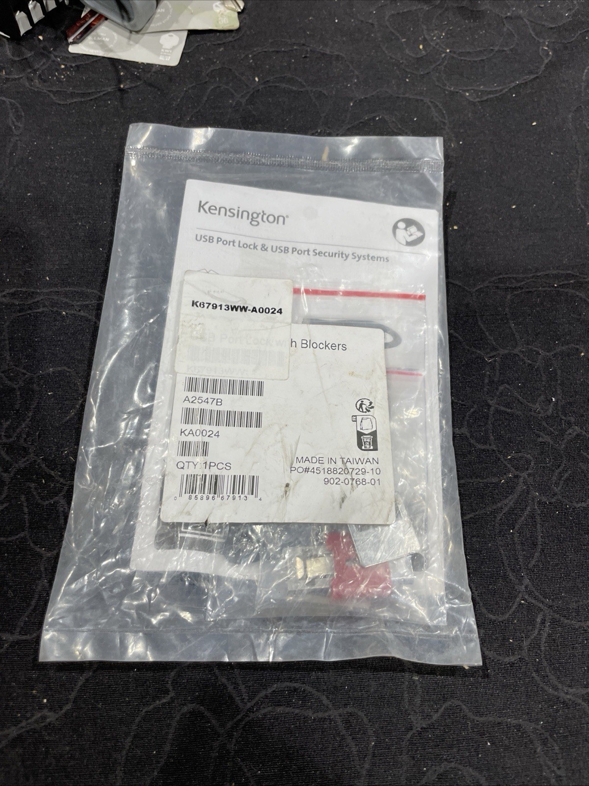 NEW & SEALED Kensington K67913WW USB Port Lock with Blockers