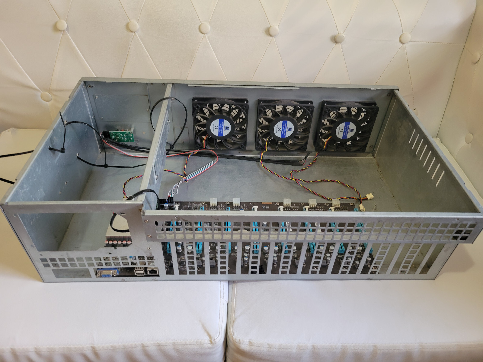 Octominer X8 8 Card Mining Rig Case ETH BTC GPU Miner motherboard Graphics
