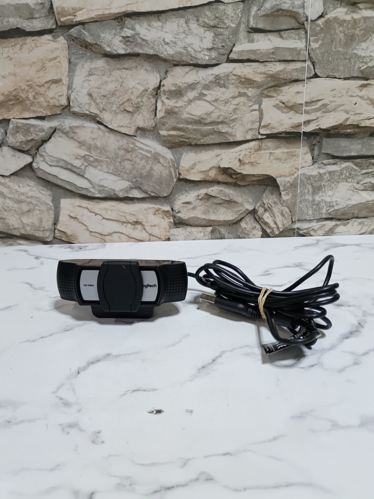 Logitech C930e Webcam 1080p HD Video 90-Degree Extended View, Black