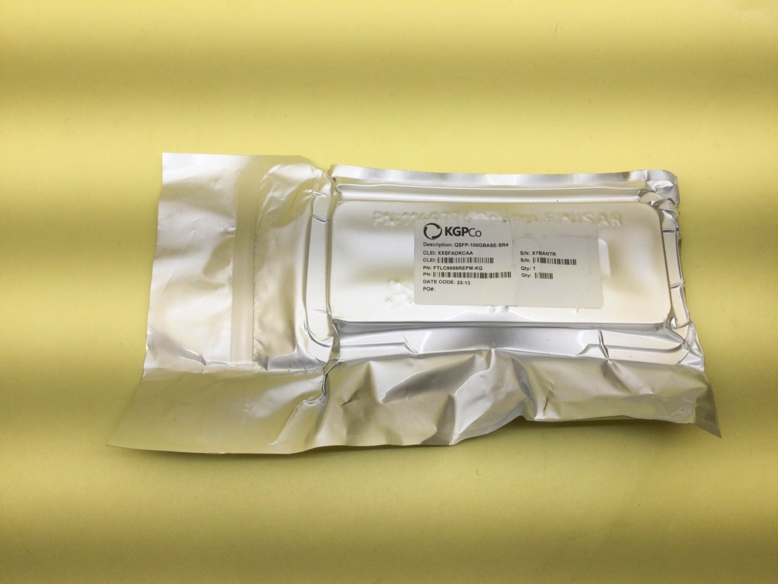KGPCo SFP28+ QSFP-100GBase-SR4 FTLC9558REPM-KG Optical Transceiver New