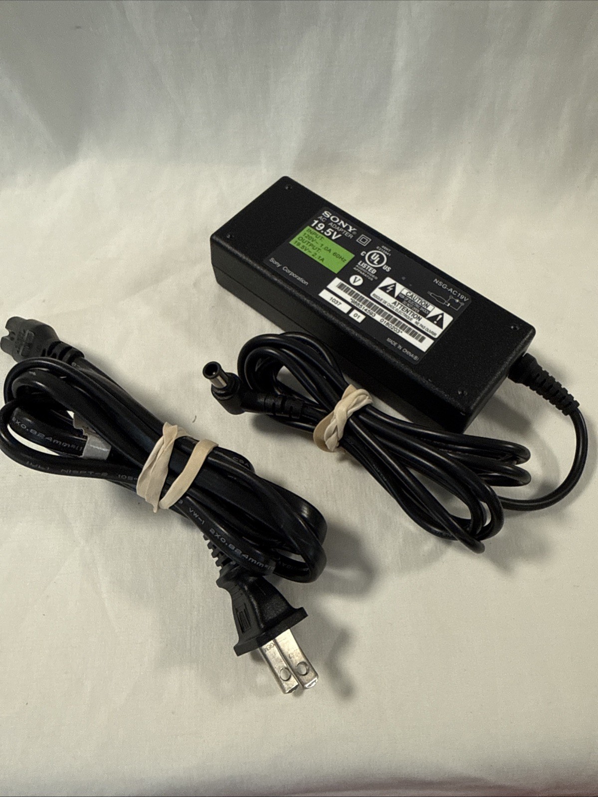 Genuine Original Sony NSG-AC19V AC Adapter 19.5V 2.1A