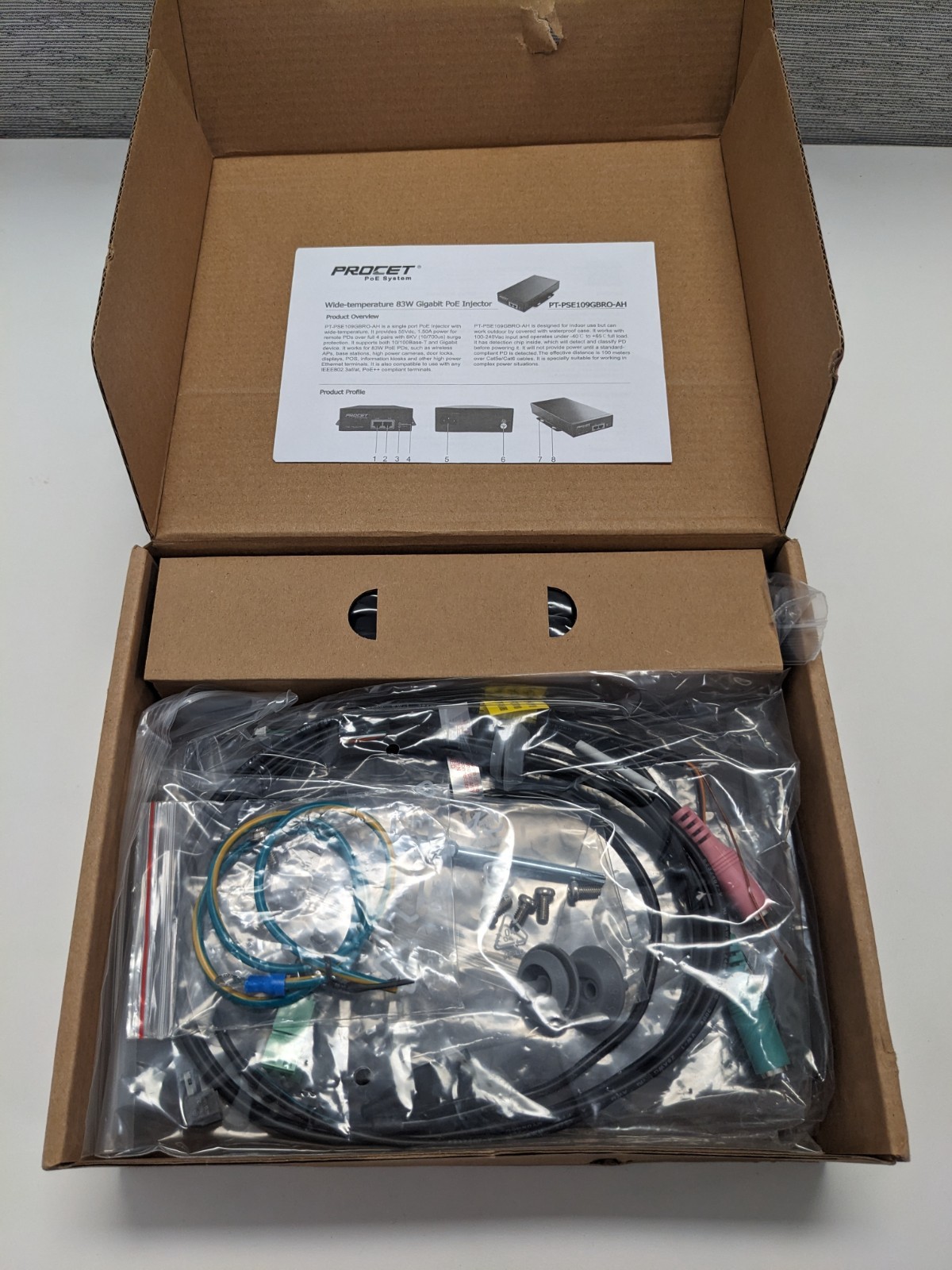 Procet PT-PSE109GBRO-AH Industrial Gigabit PoE Ethernet Injector 83W AA02026