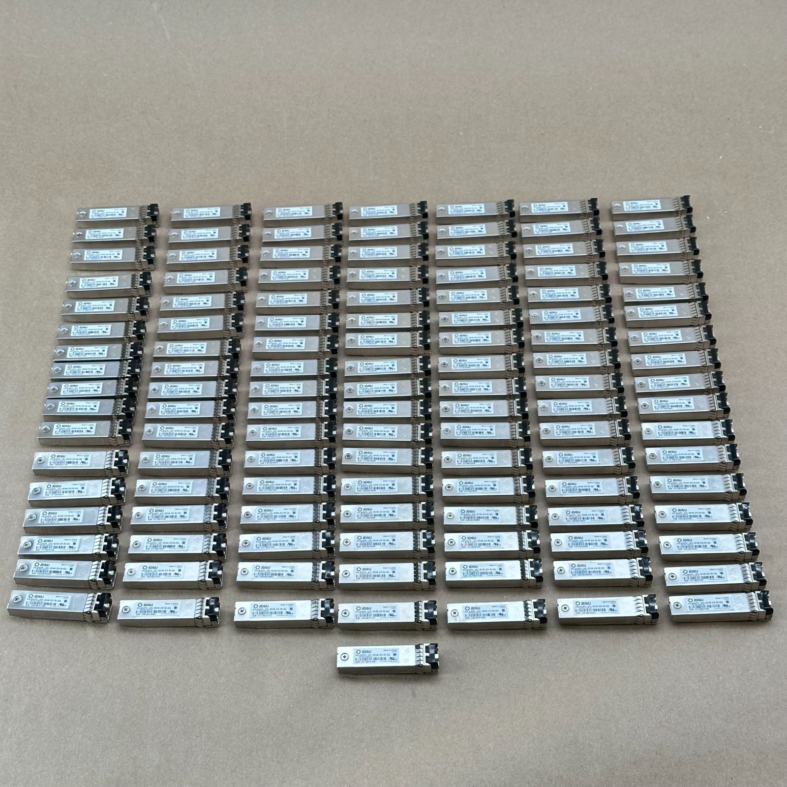 Lot of 120 JDSU QLogic PLRXPL-VC-SH4-23-N-QL 8GB FC SFP+ SR Transceivers