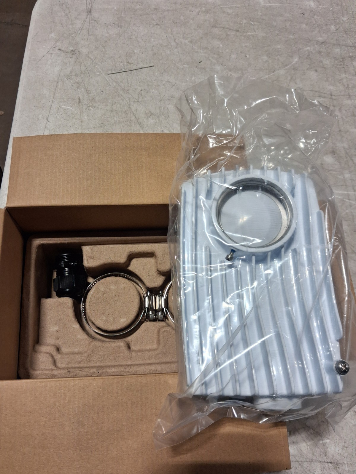 Mimosa C6x 5156425GHz 8dBi Modular Radio for PTMP    in box G1N