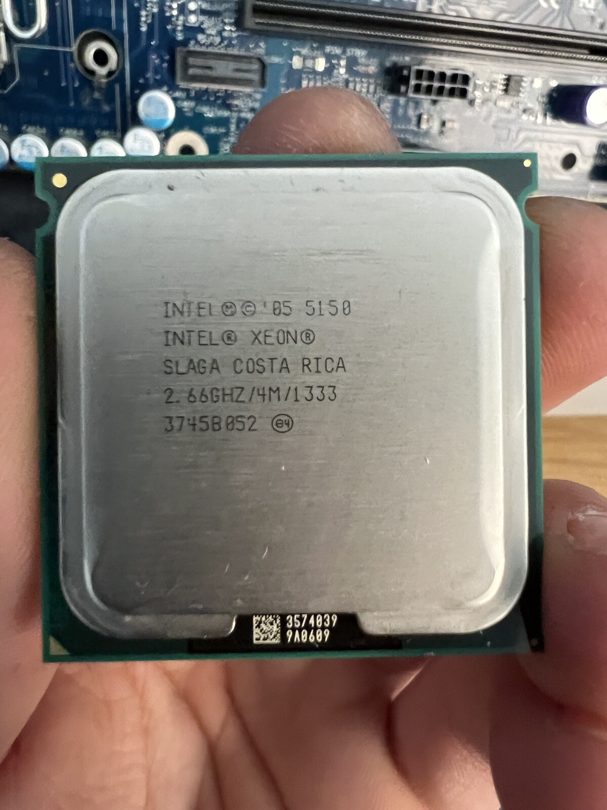 Intel Xeon 5150 2.66GHZ SlagA