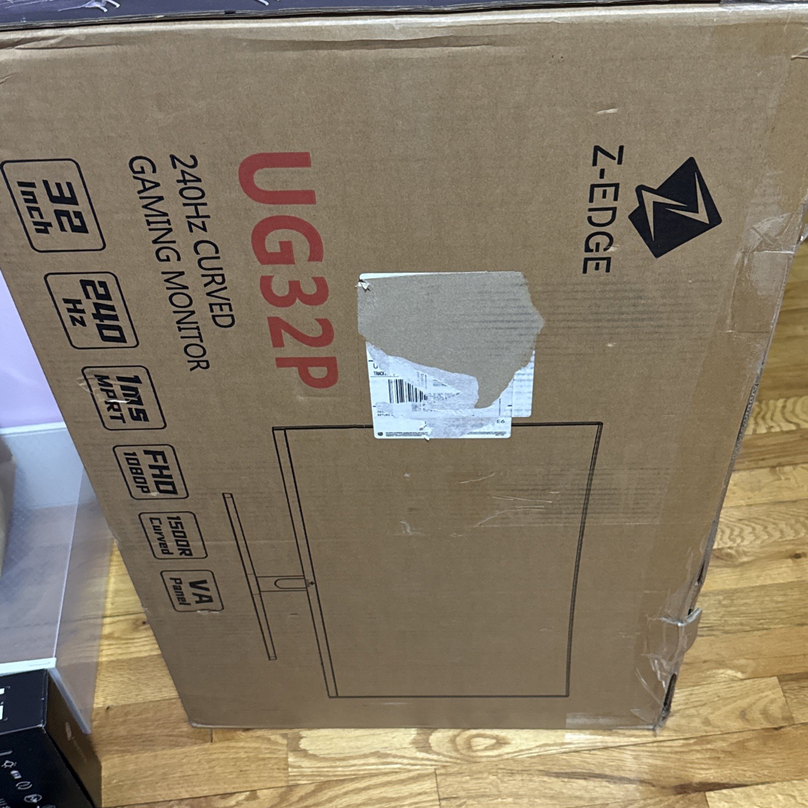 Z-EDGE UG32P Portable 32-inch Curved LED Gaming Monitor 1920x1080 FHD VA PANEL