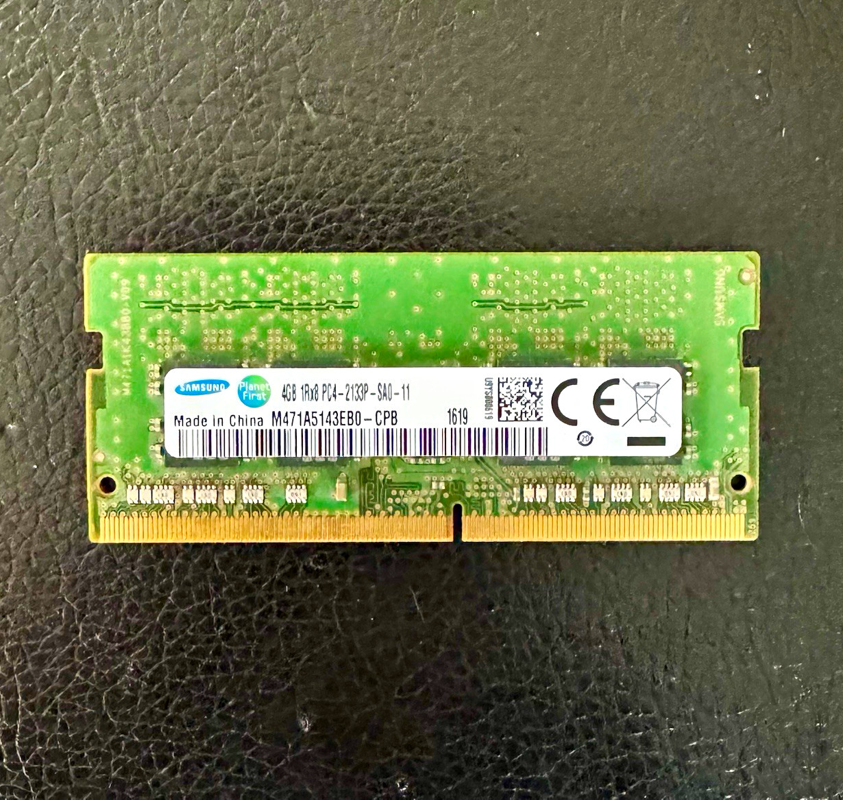 Samsung 4GB DDR4 SO-DIMM PC4-2133P 260-Pin Non-ECC RAM M471A5143EB0-CPB
