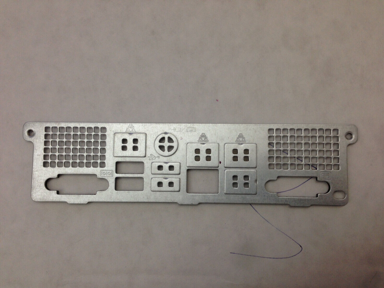 Supermicro MCP-260-00041-0N in SuperMicro 1U chassis with X9DRD--7LN4F