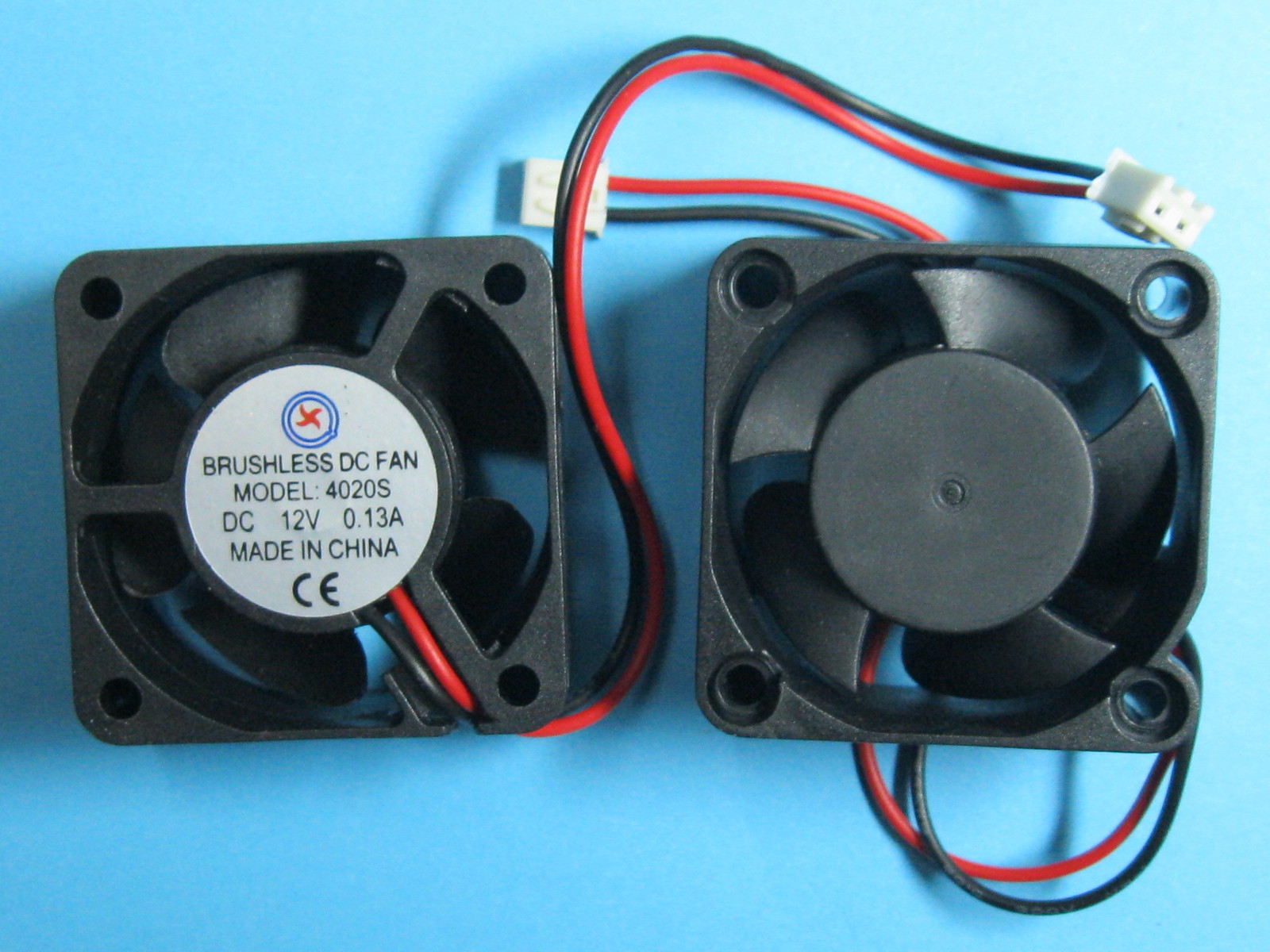 2 pcs Brushless DC Cooling Fan 12V 4020S 5 Blades 40x40x20mm Sleeve Bearing 2pin