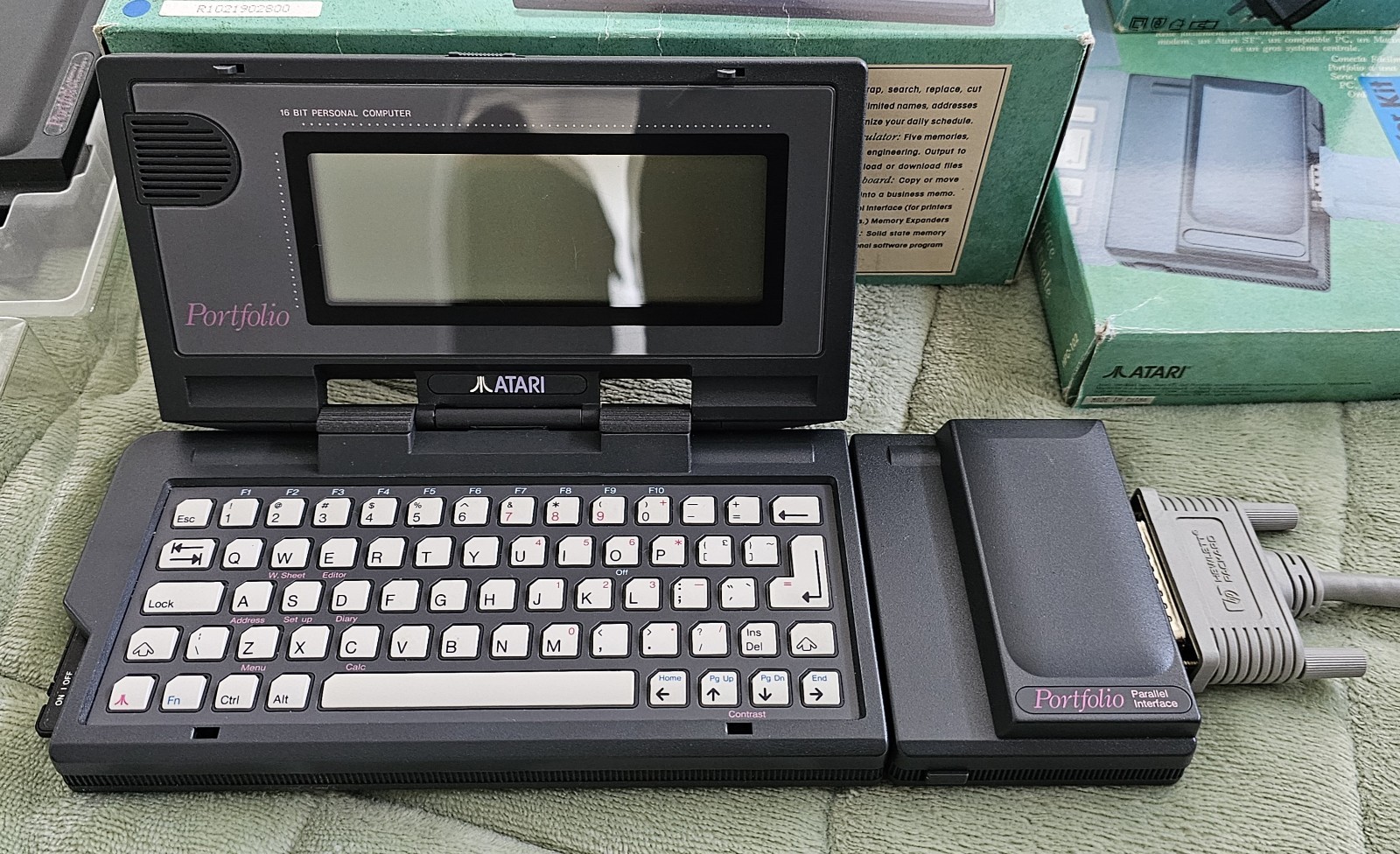 Atari Portfolio HPC-004 Palmtop PC Computer 1989