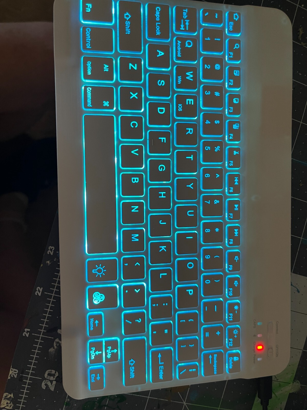 3 Systems Wireless Keyboard