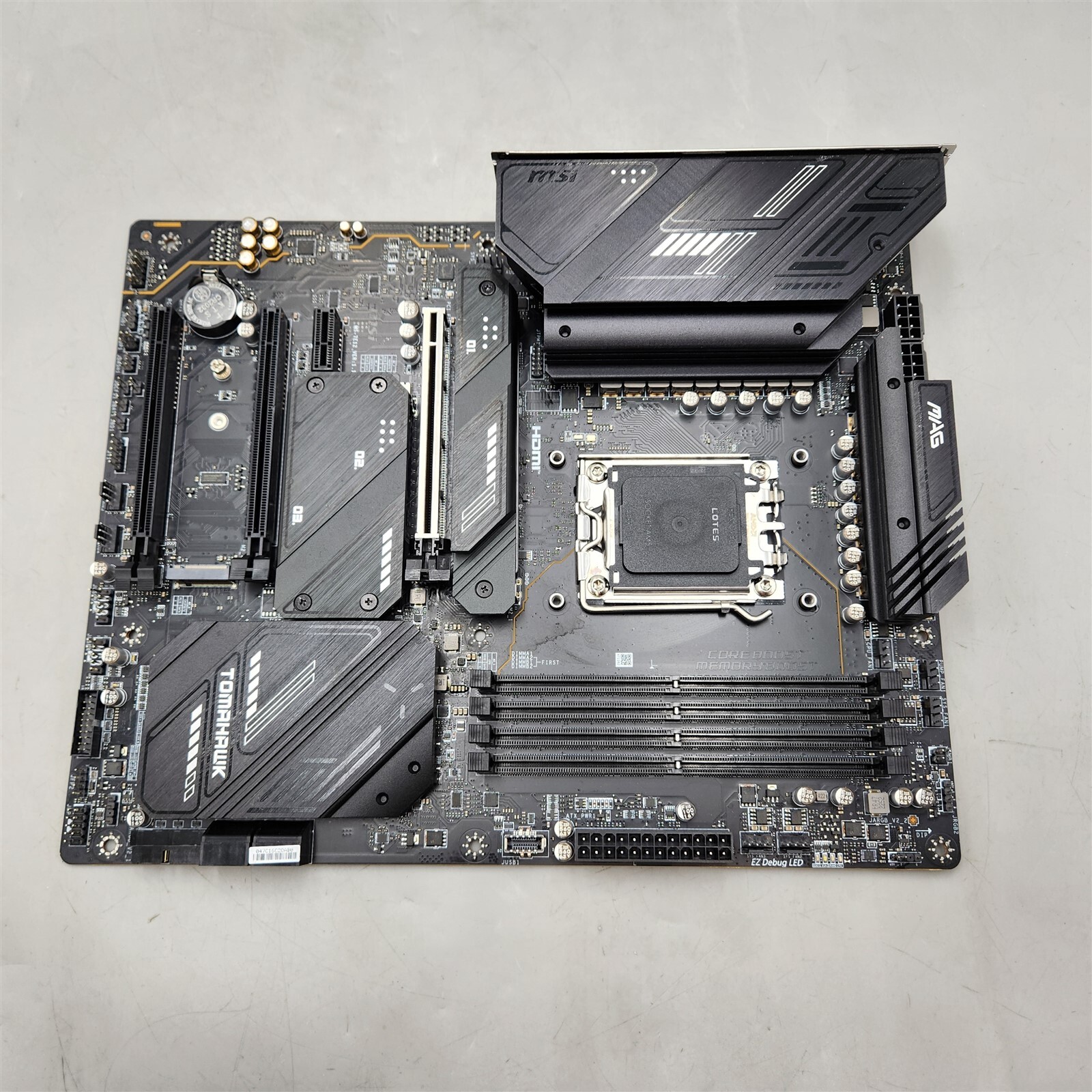 MSI MAG X670E Tomahawk WiFi Gaming Motherboard (AMD AM5, DDR5, PCIe 5.0, ATX)