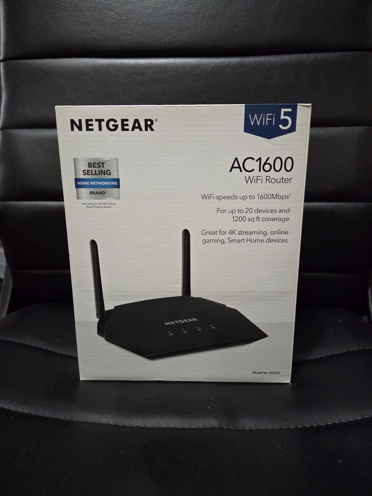 New in Box - Netgear AC1600 Smart Dual Band WiFi Router 1200 sq ft 