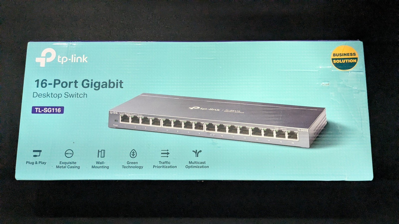 TP-LINK TL-SG116 16-Port Gigabit Desktop Unmanaged Networking Switch (Open Box)