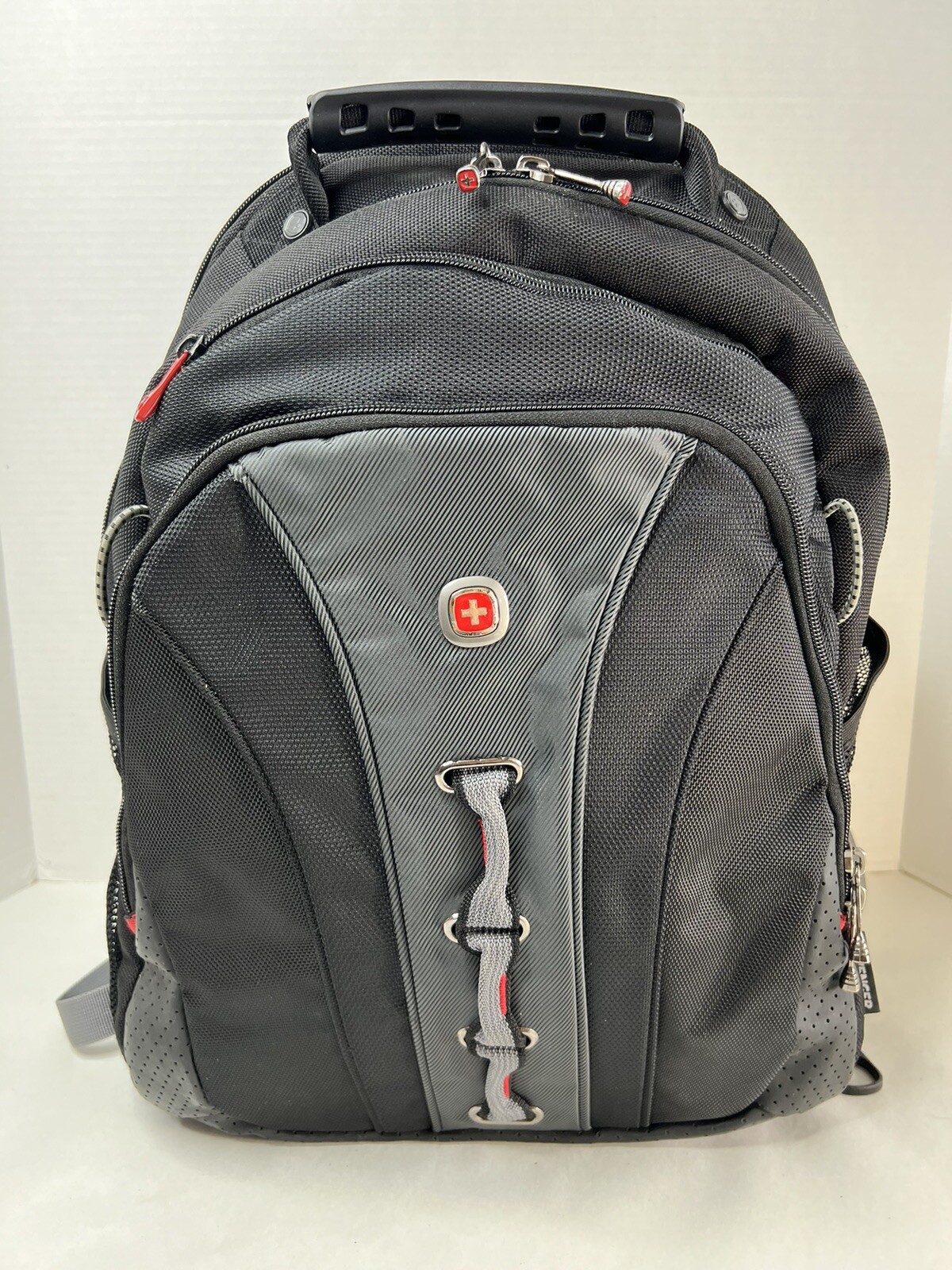Wenger The Legacy Notebook Carrying Backpack 67329140 Black / Gray 16” Laptop