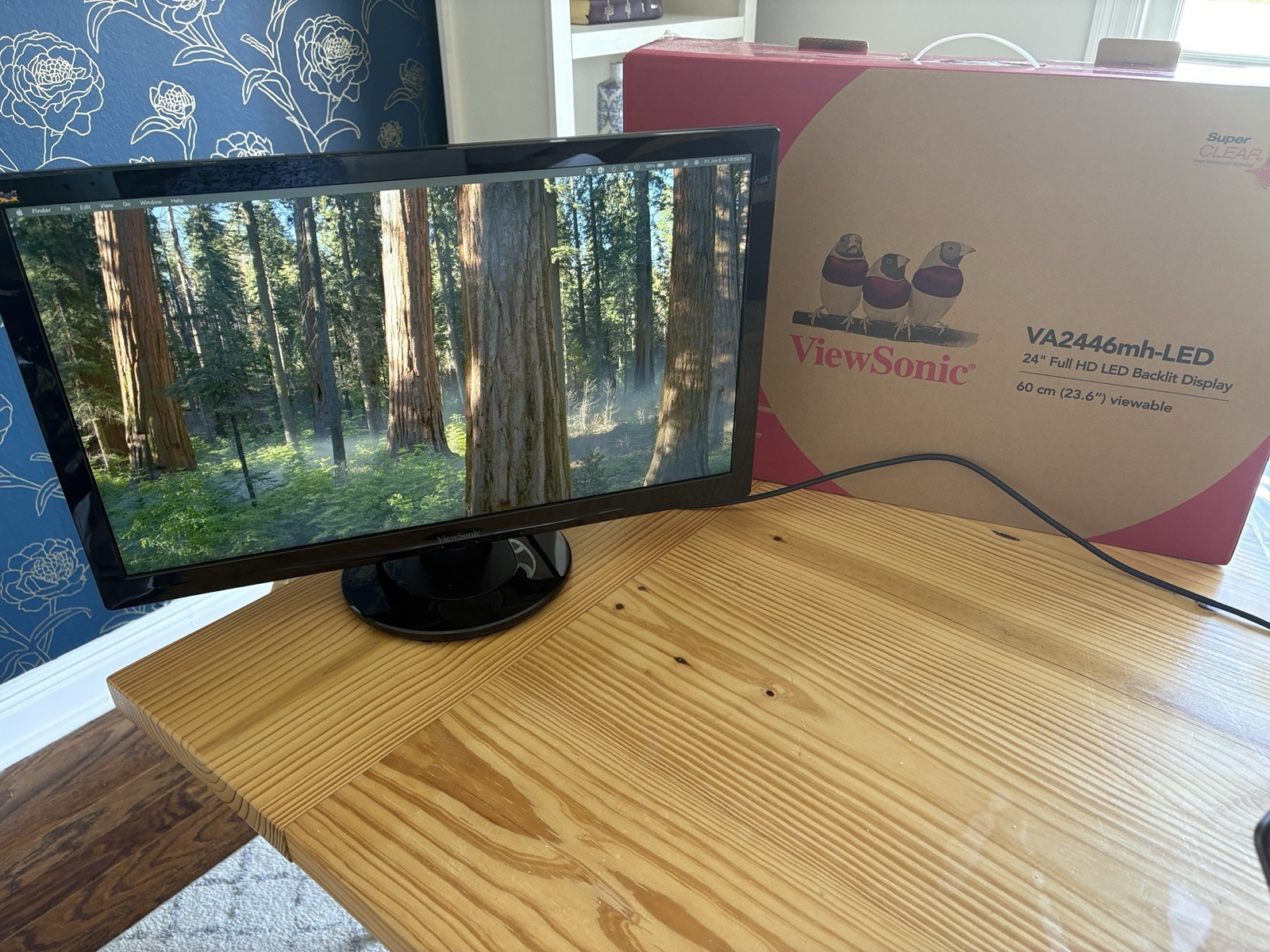 Viewsonic VA2446MH 24" LED 1920 x 1080 Display 16:9 Monitor  Open Box
