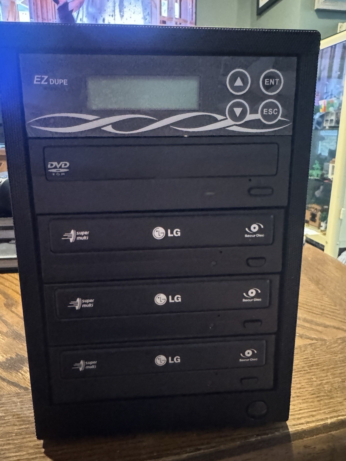 EZ Dupe 1-to-3 standalone DVD/CD duplicator