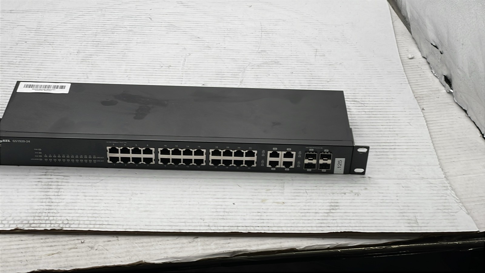 ZyXEL GS1920-24 24-Port Gigabit Smart Managed Switch 4x Combo SFP