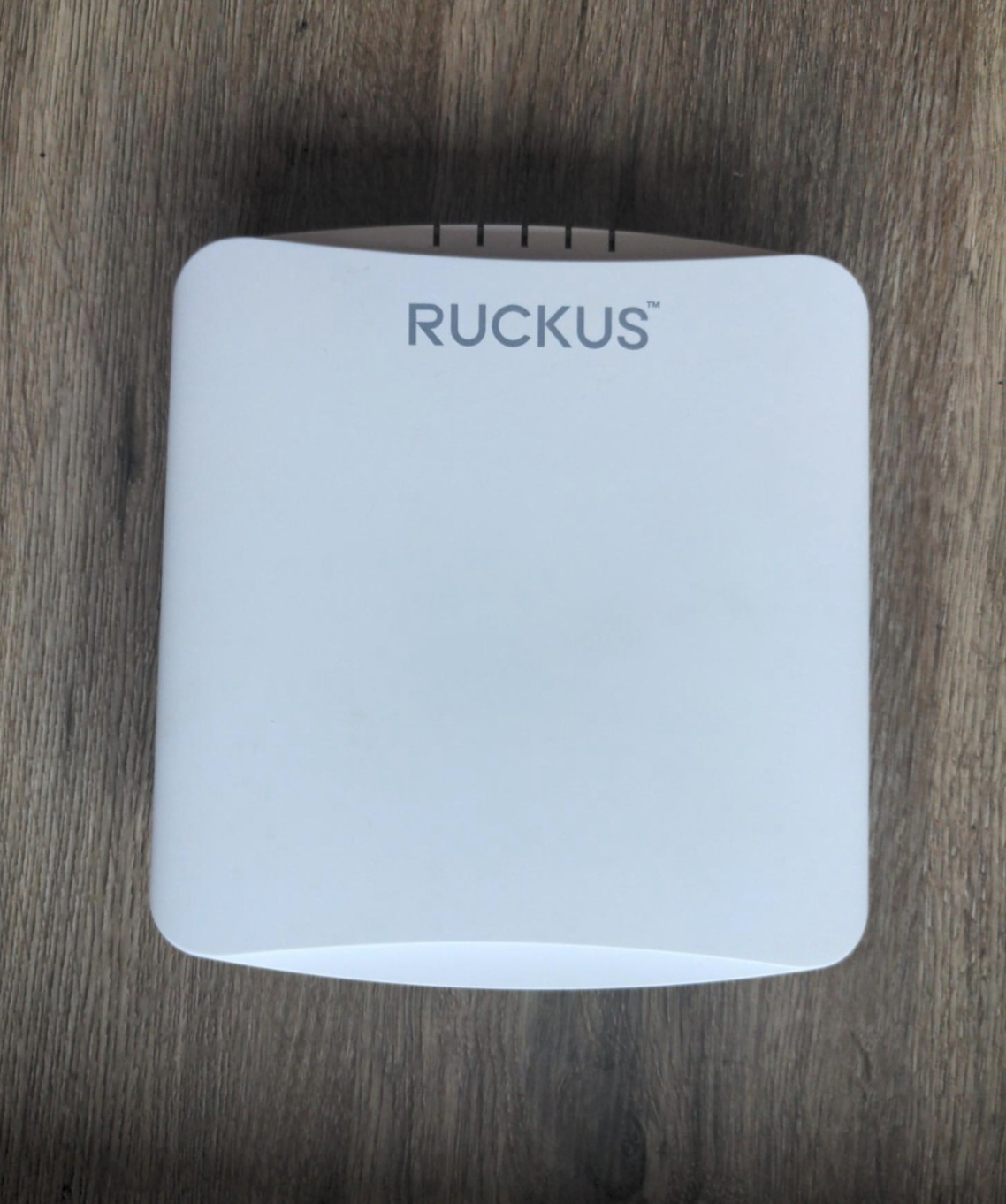 Ruckus R550 WiFi 6 Wireless Access Point 9U1-R550-US00 2.4 GHz 5 GHz Unleashed