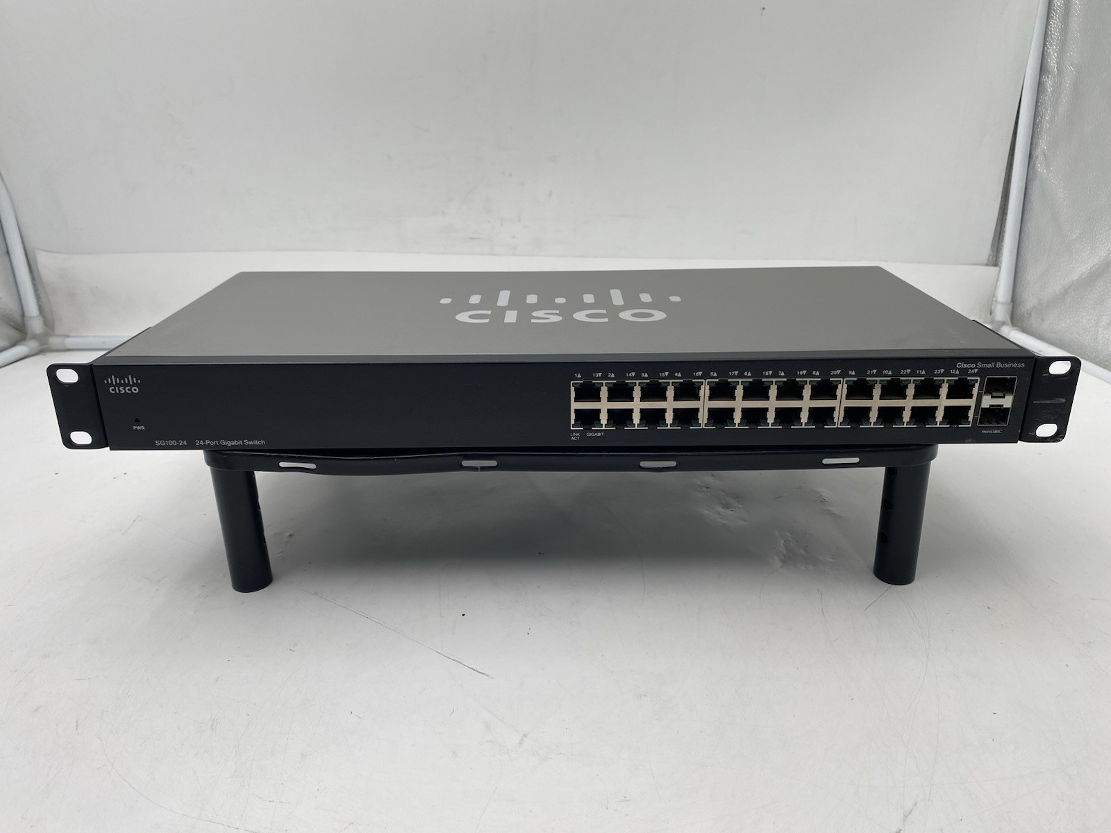 Cisco SG-100-24 V02 24 Port Ethernet Switch